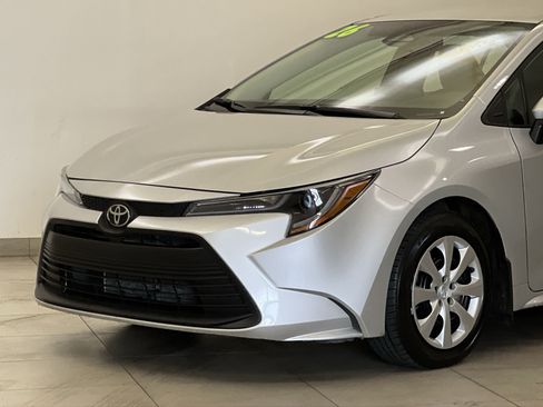 Used 2026 Toyota Corolla LE FWD image 28