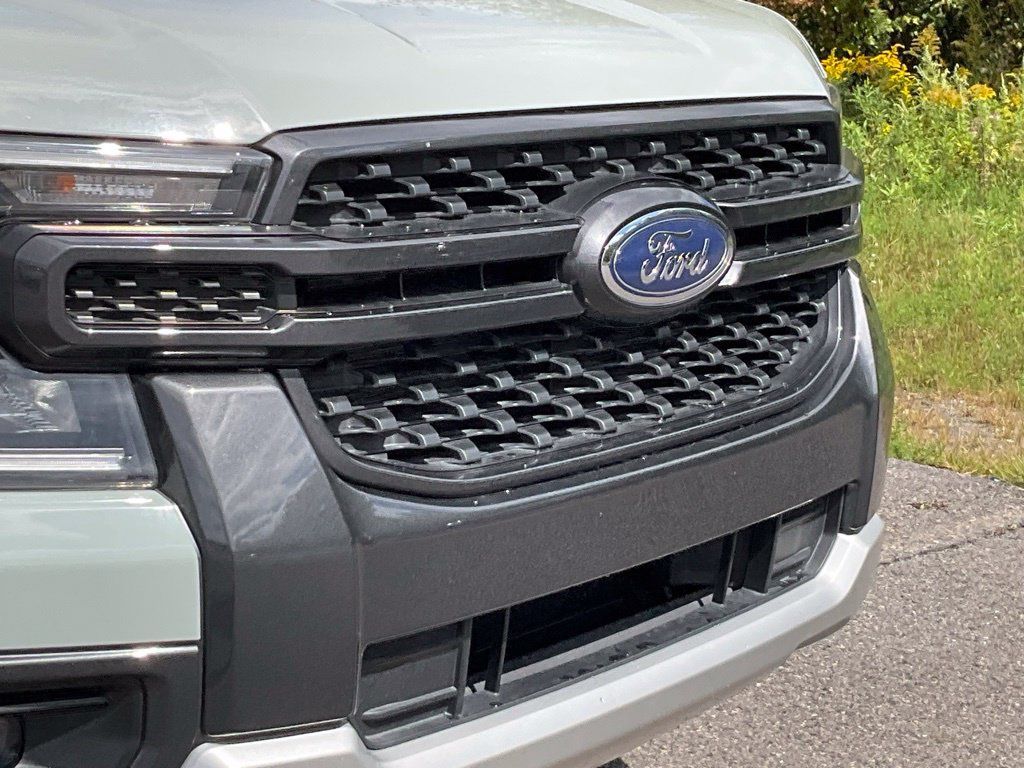 Used 2024 Ford Ranger XLT w/ FX4 Off-Road Package AWD/4WD image 22
