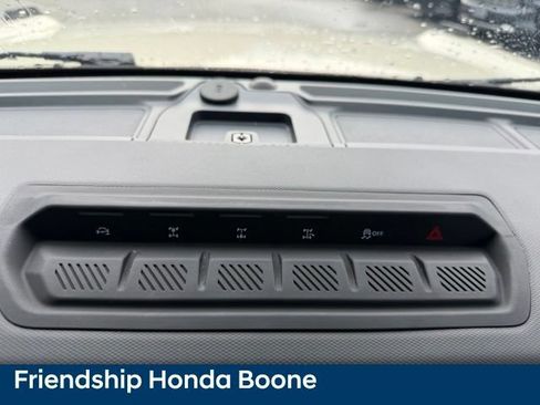 Used 2025 Ford Bronco Badlands AWD/4WD image 33