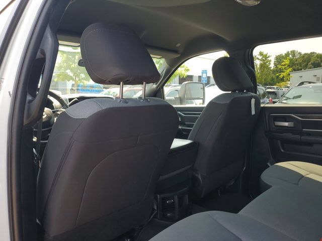 Used 2024 RAM 3500 SLT w/ Quick Order Package 2YG SLT AWD/4WD image 13