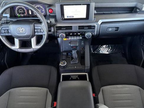 Certified 2025 Toyota 4Runner TRD Off-Road image 17