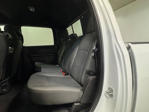 Used 2024 RAM 2500 Tradesman w/ Chrome Appearance Group image 8