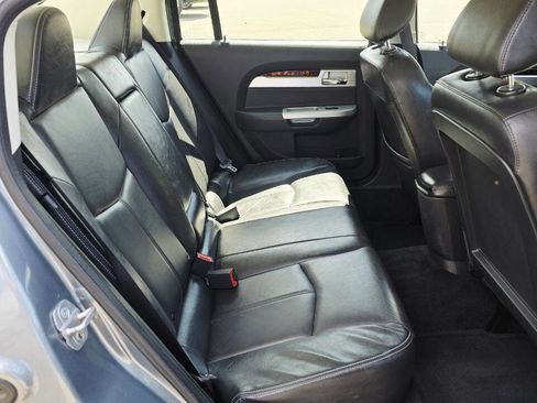 Used 2009 Chrysler Sebring Touring image 12