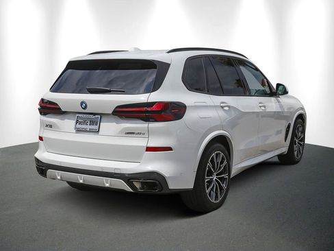 Certified 2024 BMW X5 xDrive50e w/ M Sport Package AWD/4WD image 6