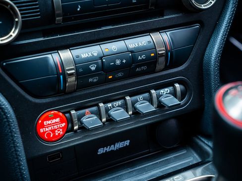 Used 2017 Ford Mustang Shelby GT350 w/ Electronics Package RWD image 13