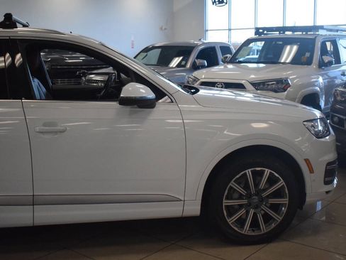 Used 2019 Audi Q7 3.0T Premium Plus w/ Premium Plus Package image 47