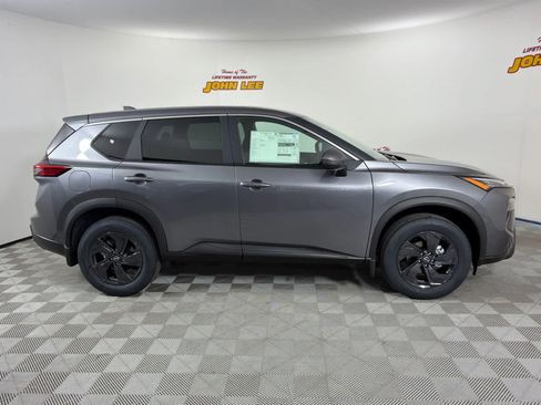 New 2026 Nissan Rogue SV AWD/4WD image 7