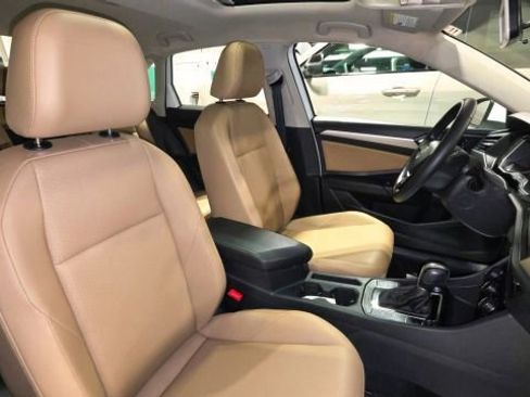 Used 2019 Volkswagen Jetta R-Line image 40