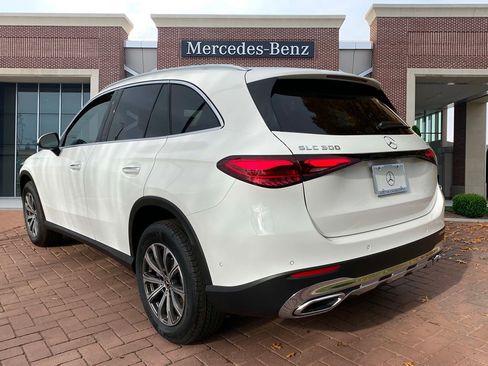 Certified 2025 Mercedes-Benz GLC 300 4MATIC image 6