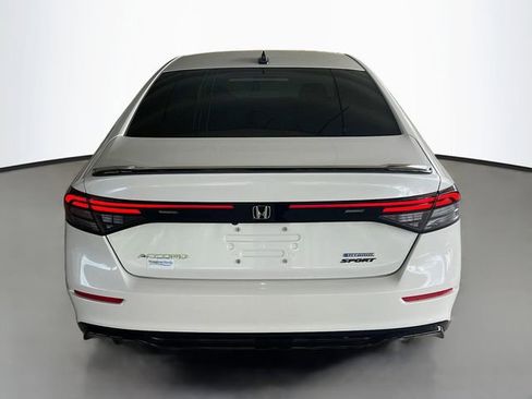 Used 2023 Honda Accord Sport image 7