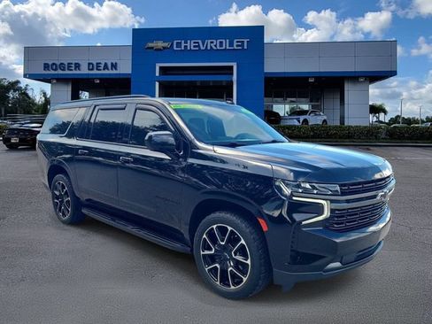 Used 2021 Chevrolet Suburban RST RWD image 1