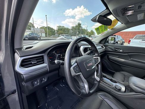 Certified 2019 GMC Acadia SLT image 10