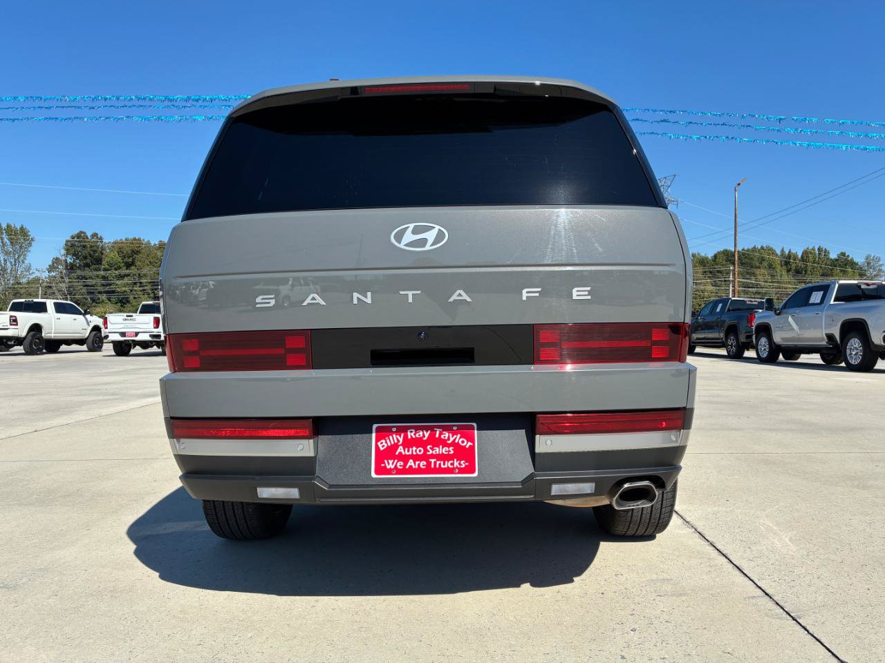 Used 2024 Hyundai Santa Fe Limited FWD image 6
