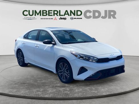 Used 2024 Kia Forte GT-Line w/ GT-Line Premium Package FWD image 8