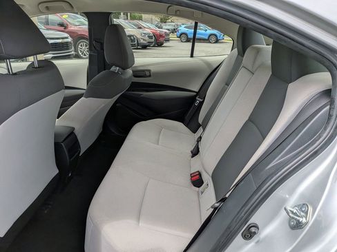 Used 2022 Toyota Corolla LE w/ LE Convenience Package FWD image 12