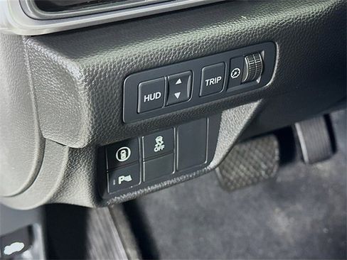 Certified 2018 Honda Accord Touring image 23