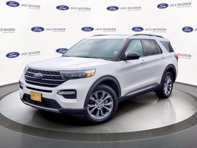 Certified 2023 Ford Explorer XLT w/ Equipment Group 202A