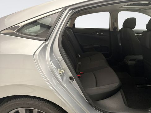 Used 2019 Honda Civic EX image 18