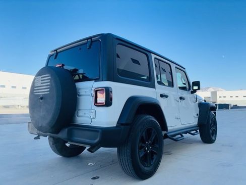 Used 2022 Jeep Wrangler Unlimited Sport image 5