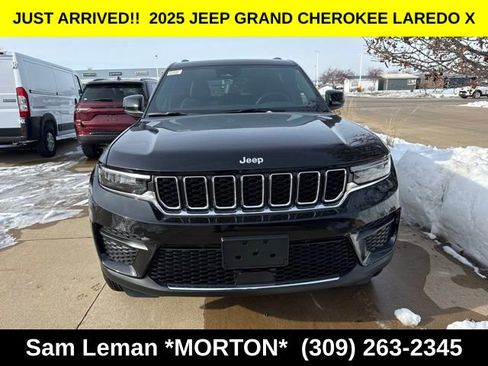 New 2025 Jeep Grand Cherokee Laredo X w/ Luxury Tech Group I image 2