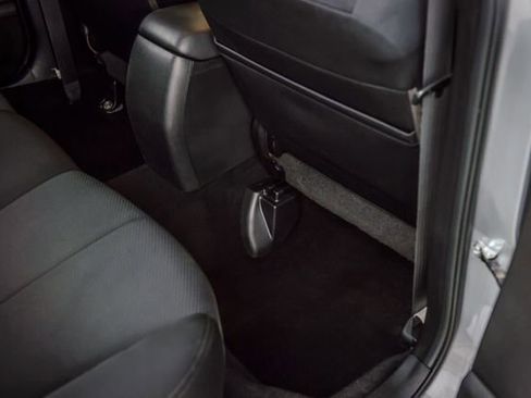 Used 2012 Subaru Forester 2.5X w/ Popular Pkg 1 image 38