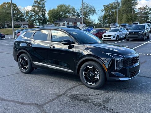 New 2026 Kia Sportage EX image 1