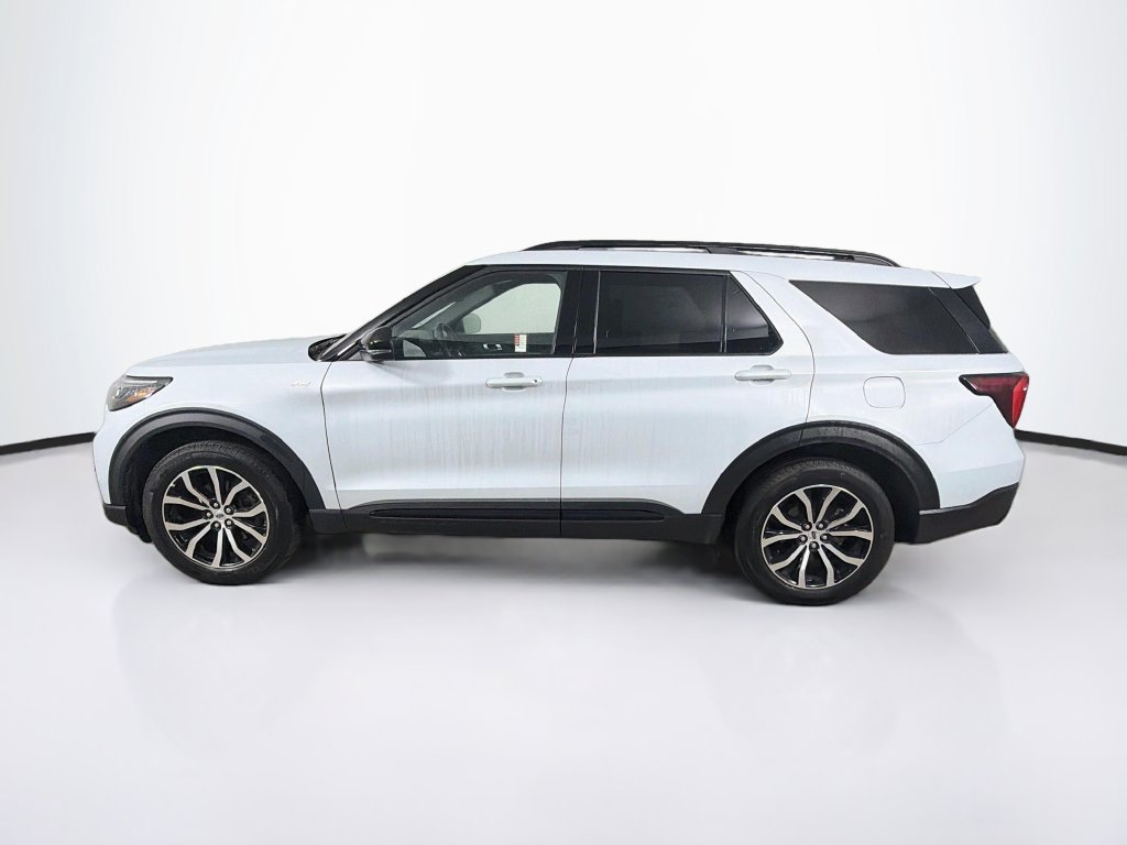 Used 2026 Ford Explorer ST-Line AWD/4WD image 8