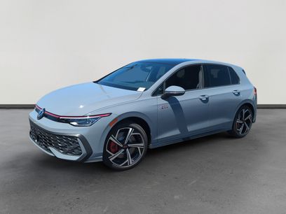 New 2025 Volkswagen Golf SE