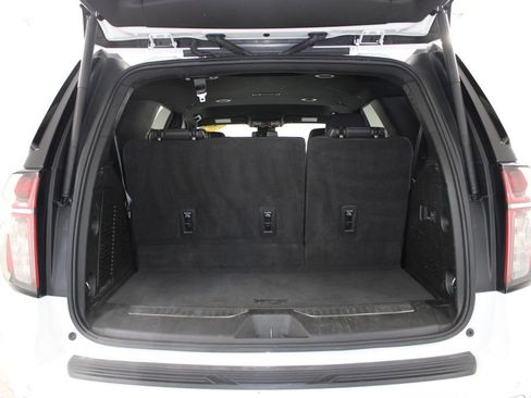 Used 2024 Chevrolet Tahoe Premier image 17