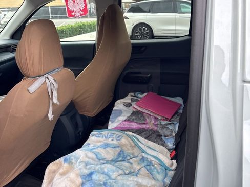 Used 2022 Ford Maverick XL image 10