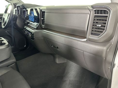 Used 2025 Chevrolet Silverado 1500 LT AWD/4WD image 28