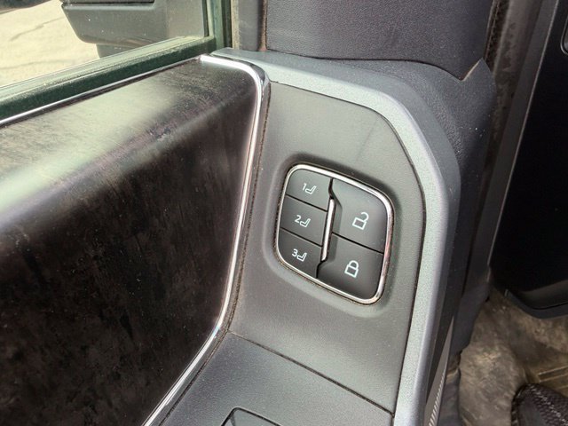 Used 2024 Ford F250 Lariat w/ Chrome Package AWD/4WD image 23