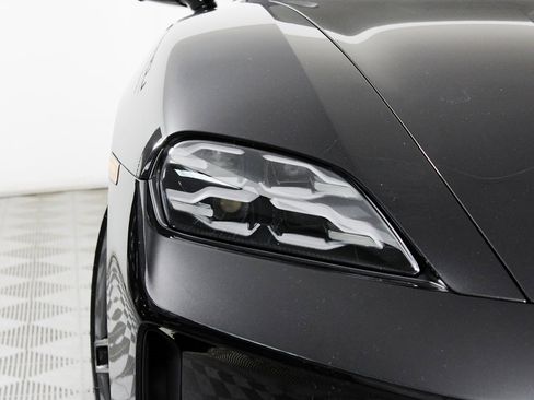 Used 2026 Porsche Taycan image 11