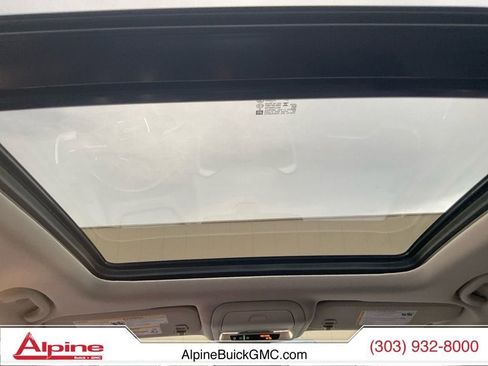 Used 2024 GMC Terrain Denali w/ Denali Premium Package image 20