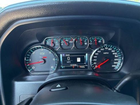 Used 2017 GMC Sierra 1500 SLT w/ SLT Preferred Package RWD image 6