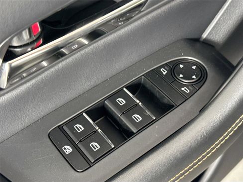 Certified 2025 MAZDA CX-90 Plug-In Hybrid w/ Preferred AWD/4WD image 29