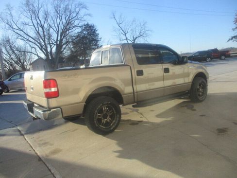 Used 2004 Ford F150 XLT image 2