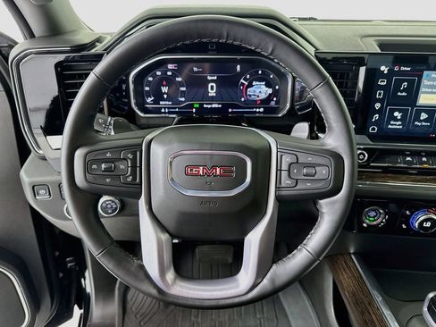 Used 2024 GMC Sierra 1500 Elevation AWD/4WD image 13