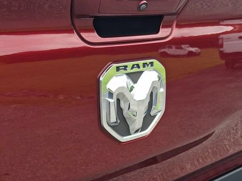 Used 2021 RAM 1500 Big Horn AWD/4WD image 30