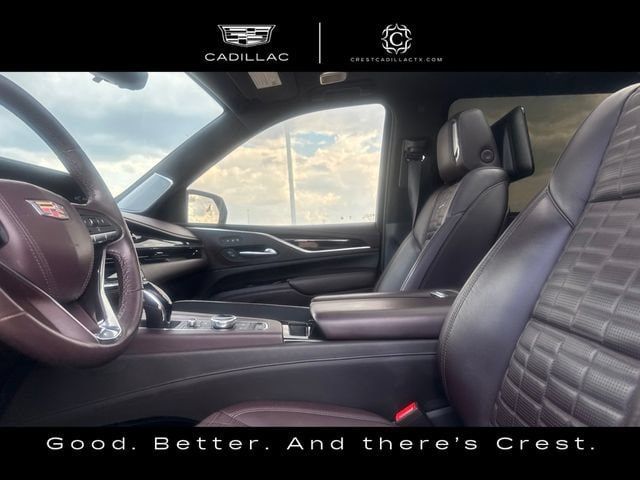 Used 2023 Cadillac Escalade ESV Premium Luxury Platinum AWD/4WD image 46