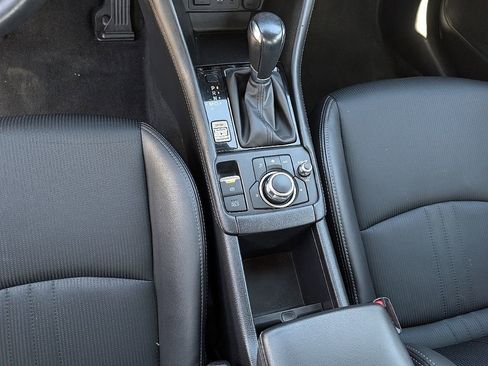 Used 2019 MAZDA CX-3 Touring image 29