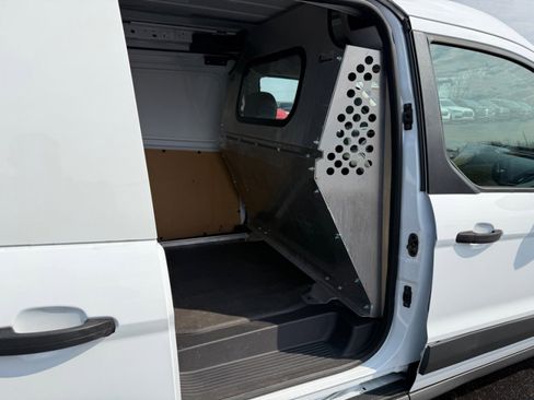 Used 2015 Ford Transit Connect XL FWD image 28