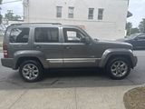Used 2012 Jeep Liberty Sport image 2