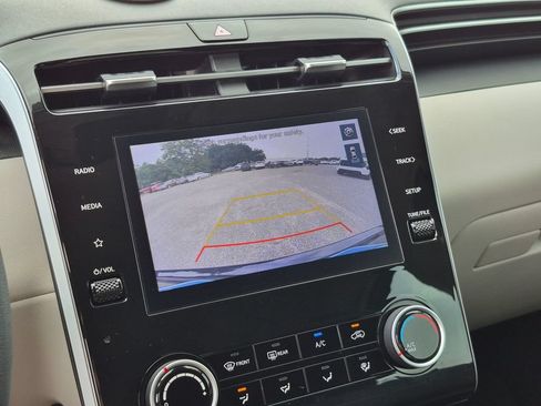 Used 2022 Hyundai Tucson SE w/ Cargo Package FWD image 26