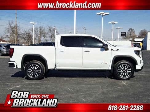 Used 2025 GMC Sierra 1500 AT4 w/ AT4 Premium Package AWD/4WD image 2