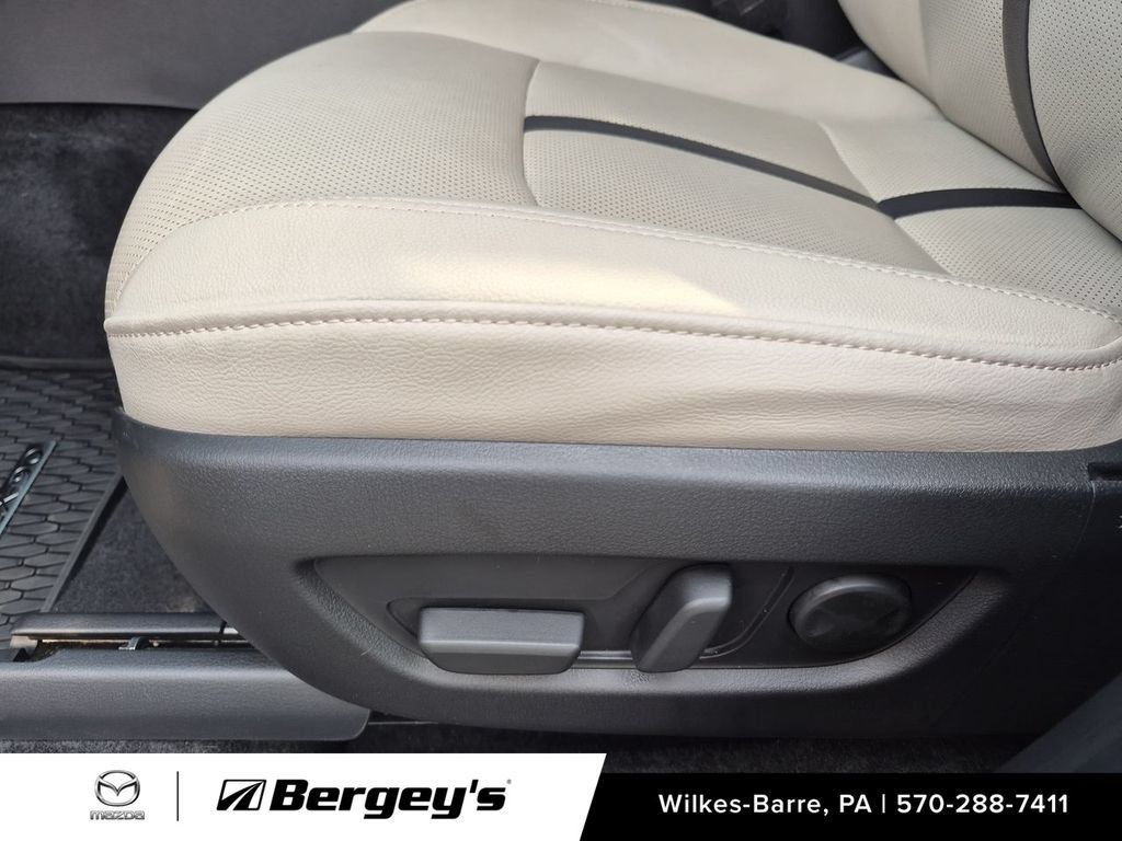 Certified 2025 MAZDA CX-90 Plug-In Hybrid w/Premium Sport AWD/4WD image 14