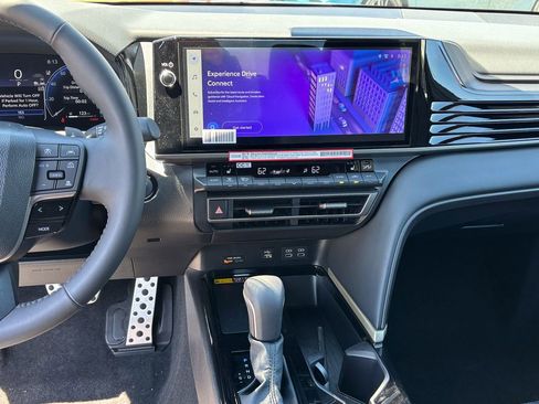 New 2026 Toyota Camry XSE FWD image 17