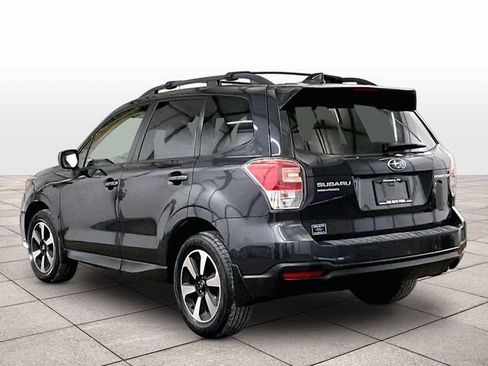 Used 2018 Subaru Forester 2.5i Premium AWD/4WD image 10