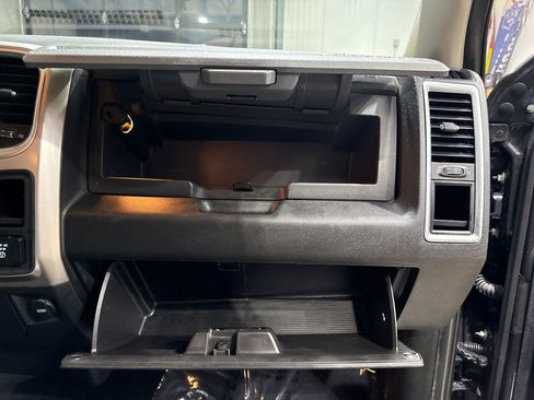 Used 2017 RAM 1500 Big Horn image 59