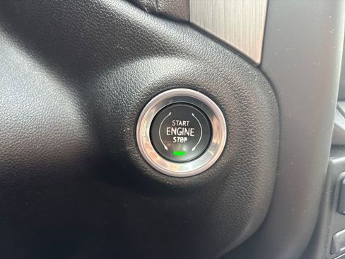 Used 2019 GMC Sierra 1500 Denali w/ Denali Ultimate Package image 21